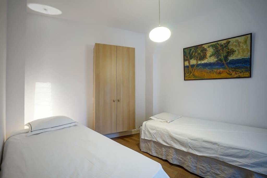 Central Apartment - Nido'S Area Bukarest Eksteriør billede